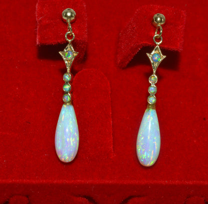 9ct Gold - Opal Drop Earrings front close