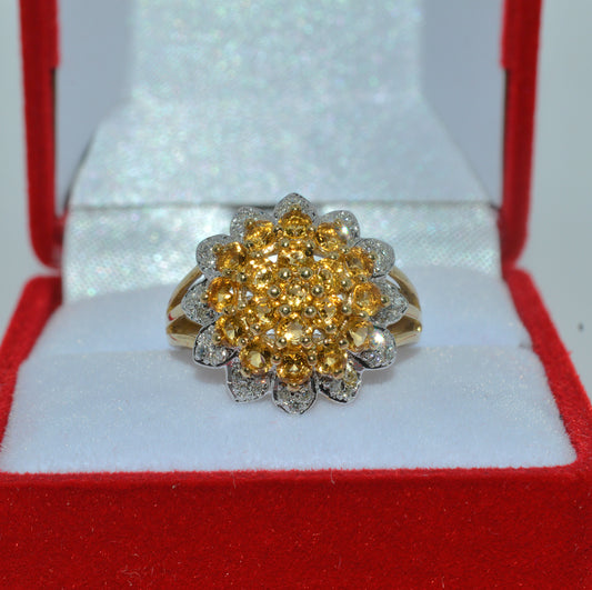 Vintage 2004 - 9ct Gold - Citrine & Diamond Cluster Ring