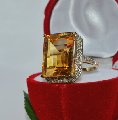 9ct Gold - Citrine & Diamond Cocktail Ring left