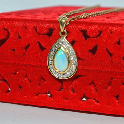 Vintage 1984 - 9ct Gold - Natural Opal & Diamond Necklace left tilt