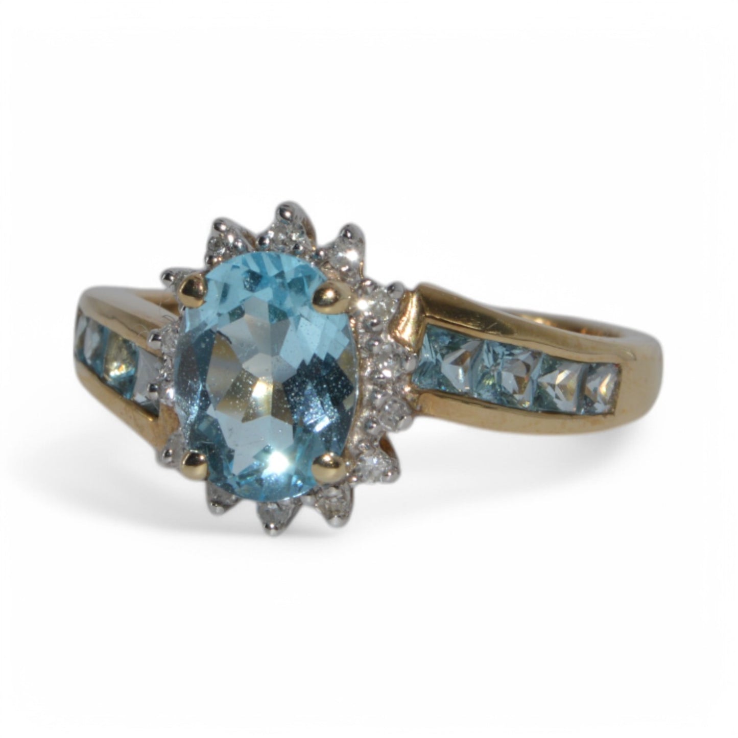 9ct Gold - Topaz & Diamond Cluster Ring left