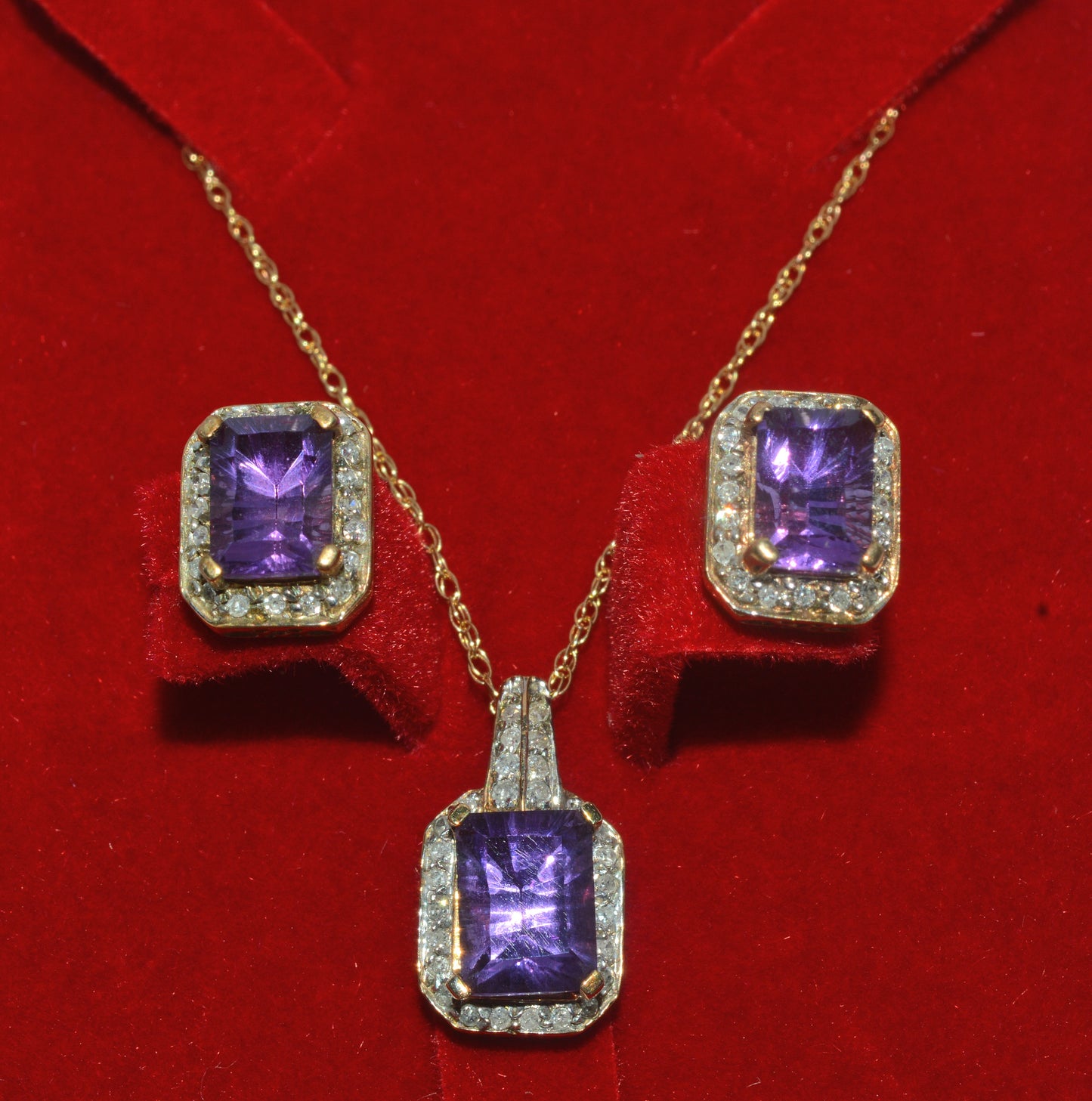 9ct Gold - Amethyst & Diamond Earring & Necklace Set front close