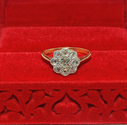 Edwardian Era - Antique 18ct Gold & Platinum - Diamond Cluster Ring top down