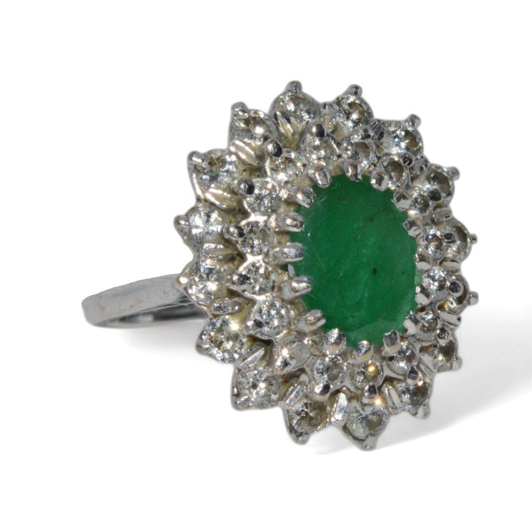 Vintage 1979 - 18ct White Gold - Emerald & Double Row Diamond Ring right