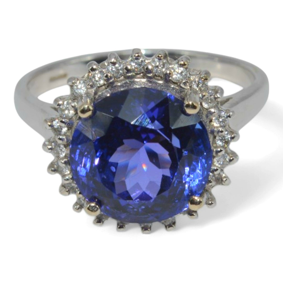 18ct White Gold - 4.5ct Tanzanite & Diamond Cluster Ring top down