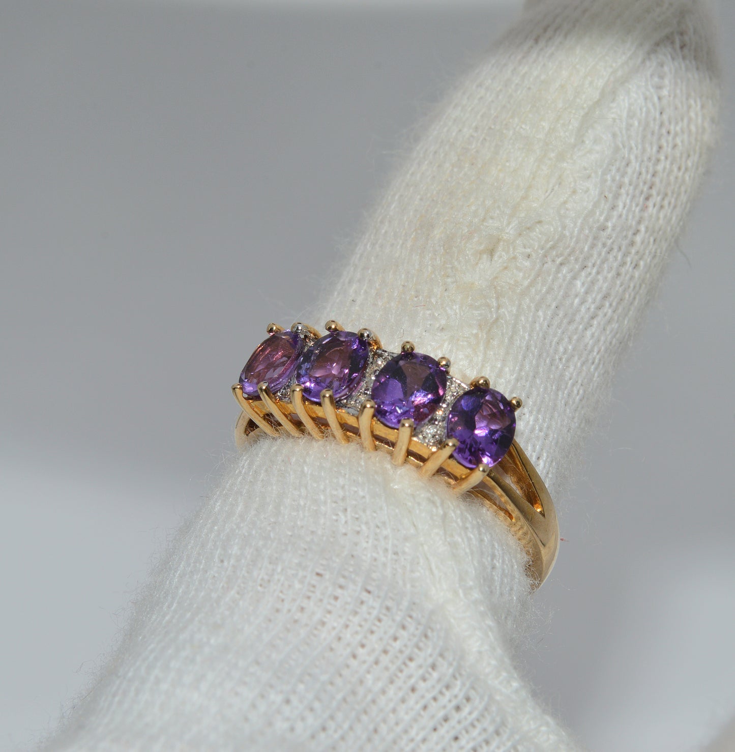 9ct Gold - Amethyst & Diamond 4 Stone Ring left