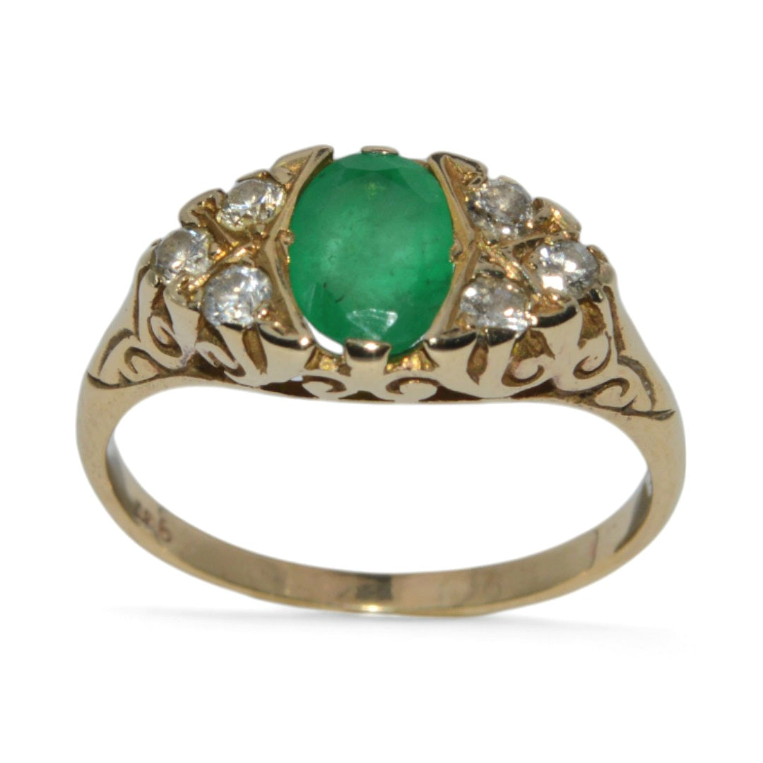 9ct Gold - Emerald & Diamond Antique Style Ring upright