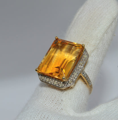 9ct Gold - Citrine & Diamond Cocktail Ring finger left