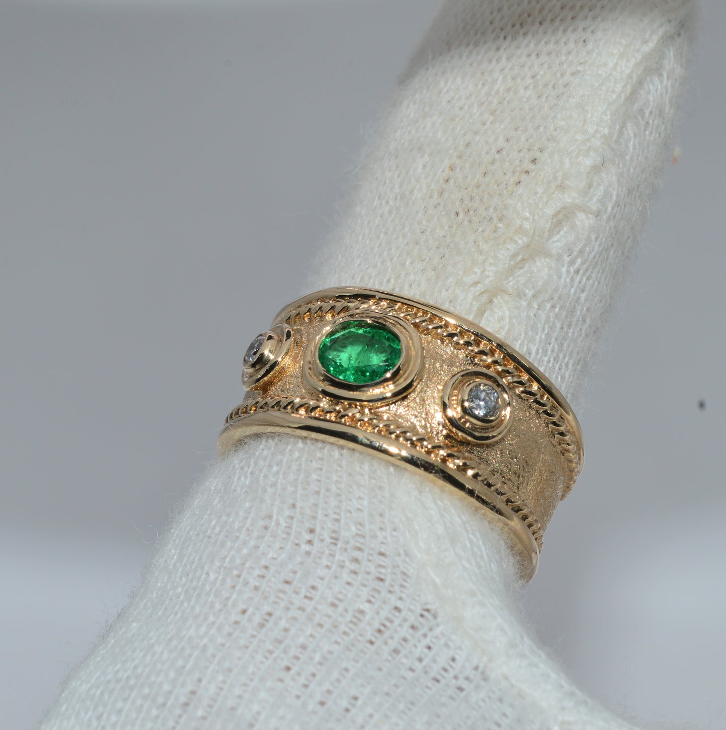 9ct Gold - Emerald & Diamond Byzantine style Ring finger left