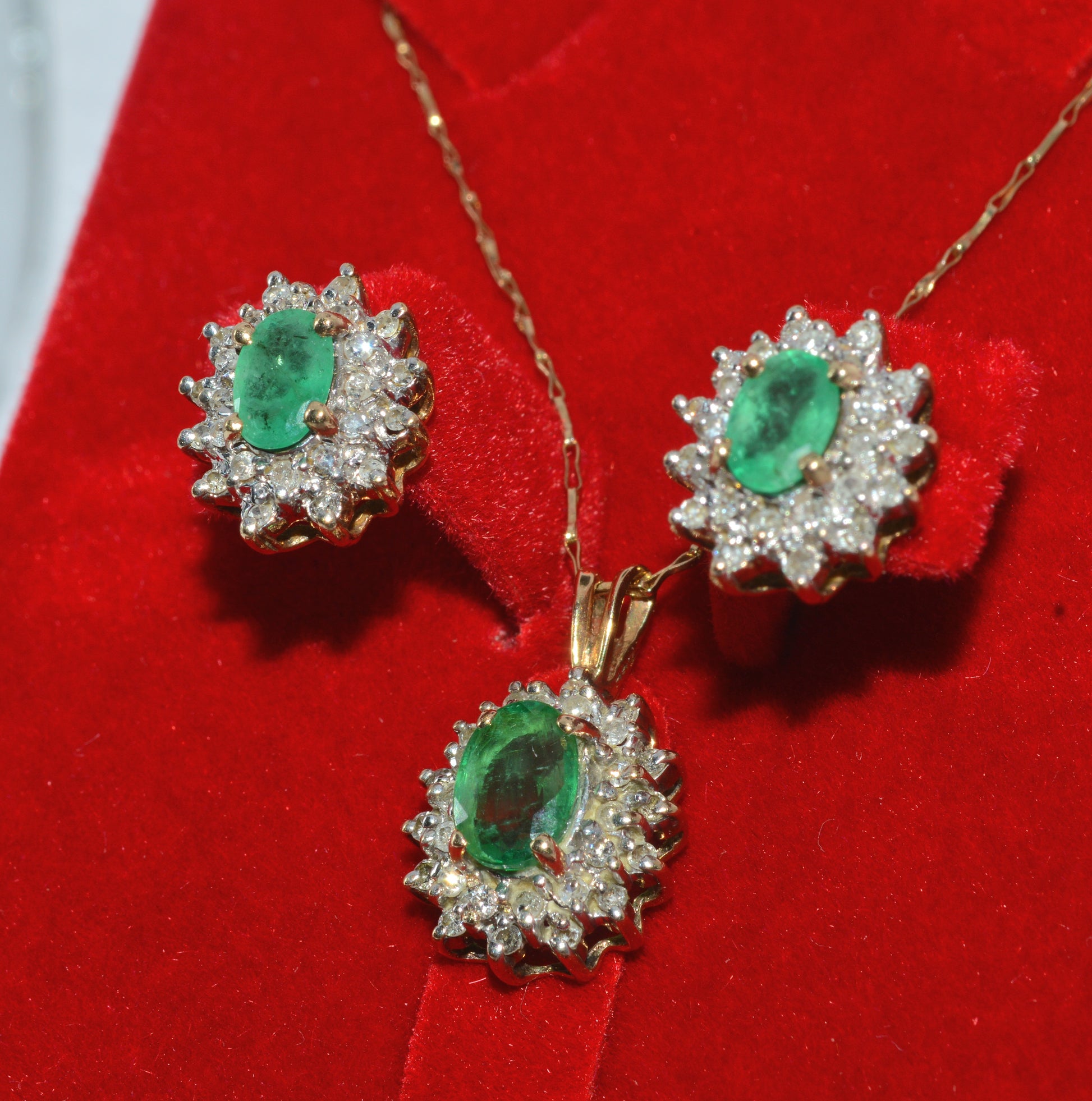 9ct Gold - Emerald & Diamond Cluster - Earrings & Necklace Set left