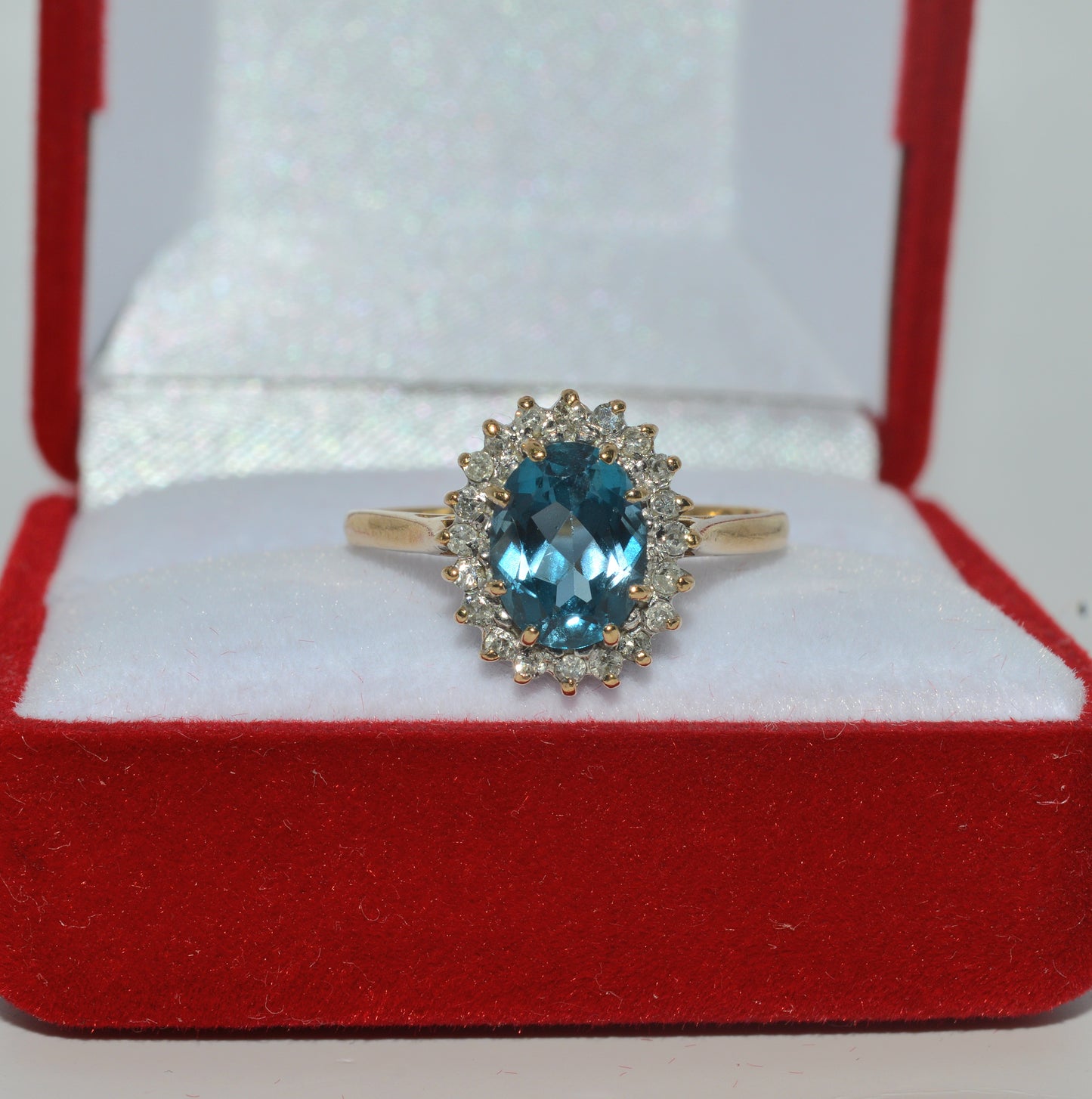 9ct Gold - Topaz & Diamond Cluster Ring front