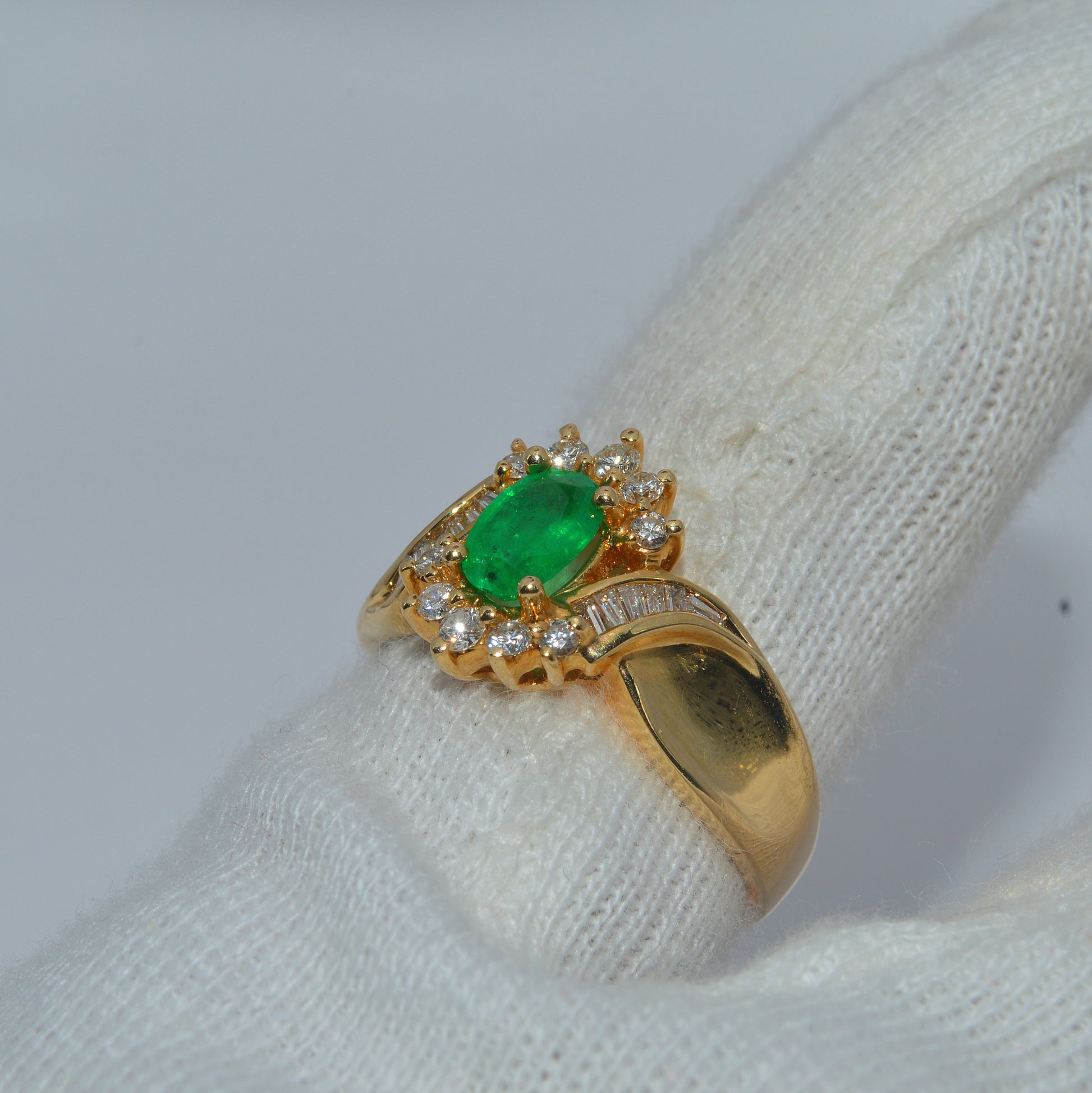 14ct Gold - Emerald & Diamond Ring finger left