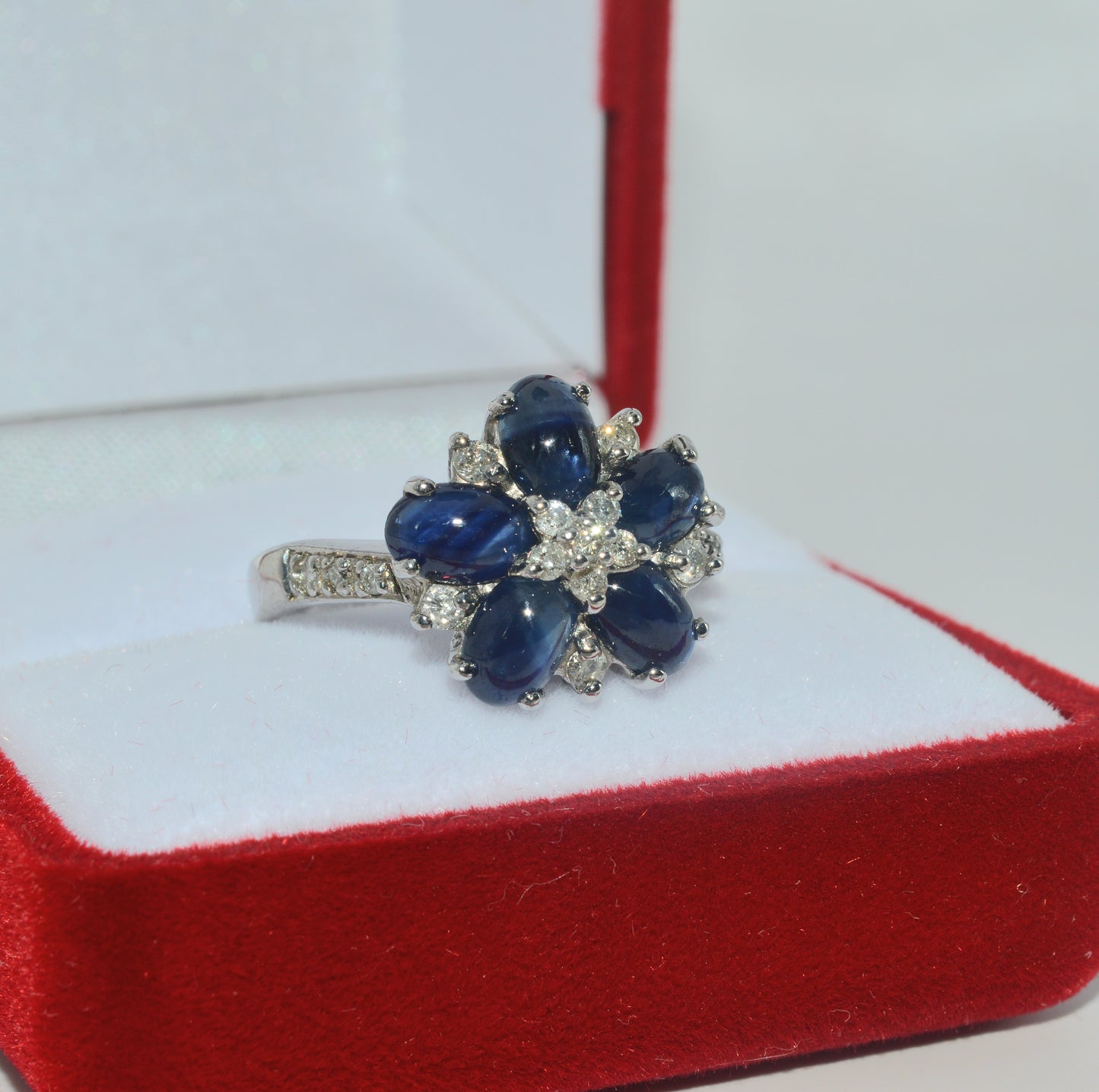 2005 - 9ct White Gold - Sapphire Cabochon & Diamond Cluster Ring right