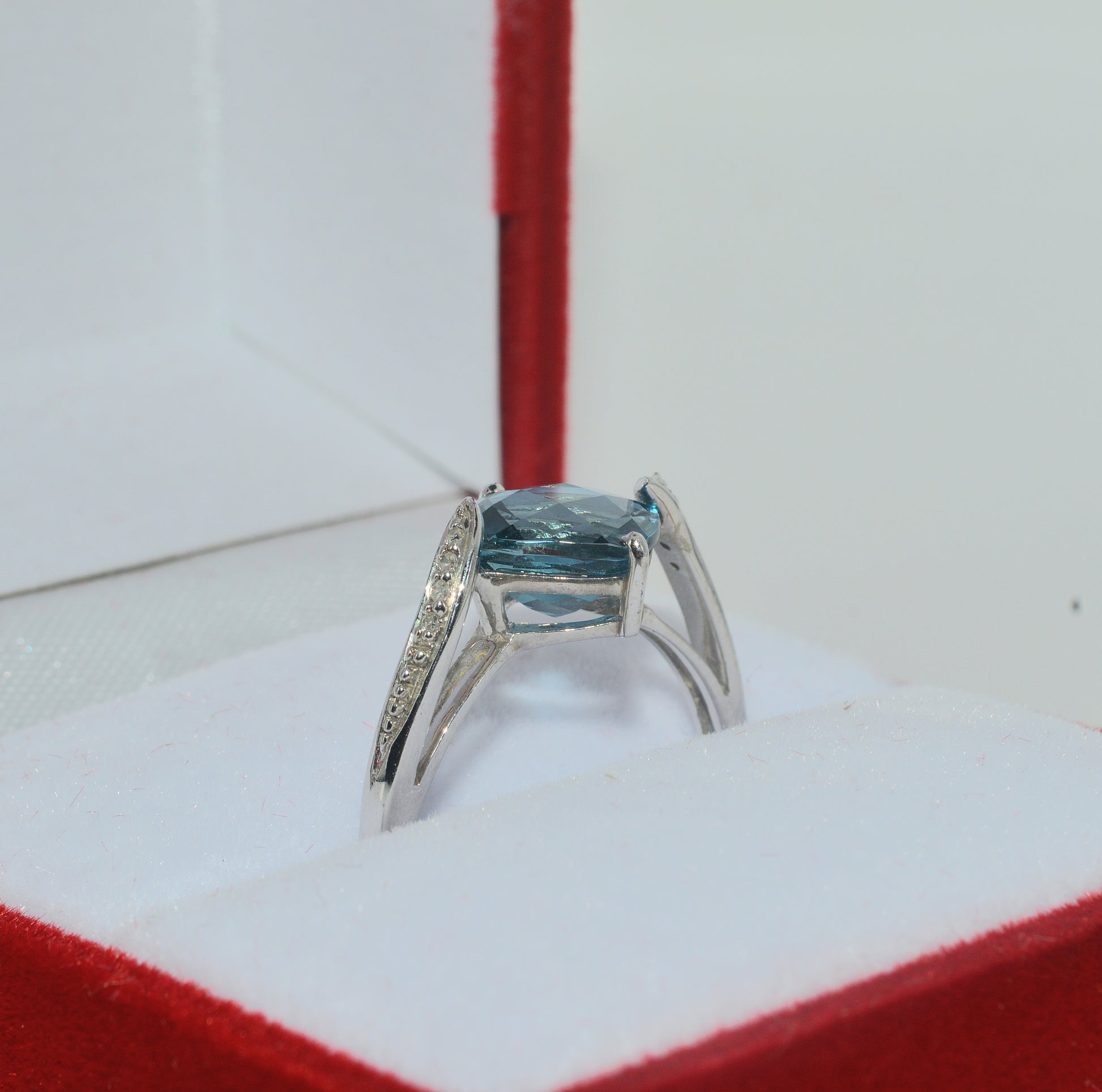 9ct White Gold - Blue Topaz & Diamond Ring upright tilt