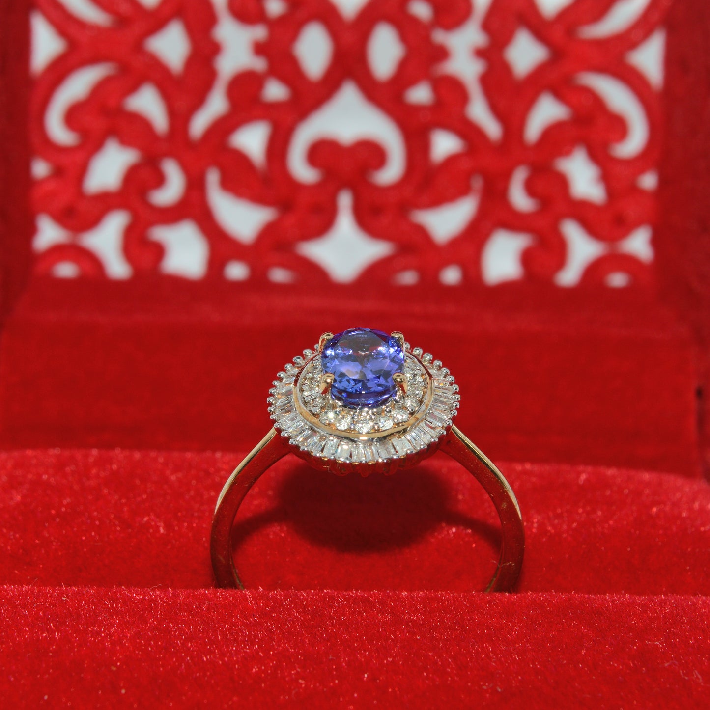 9ct Gold - Tanzanite & Baguette Diamond Cluster Ring upright