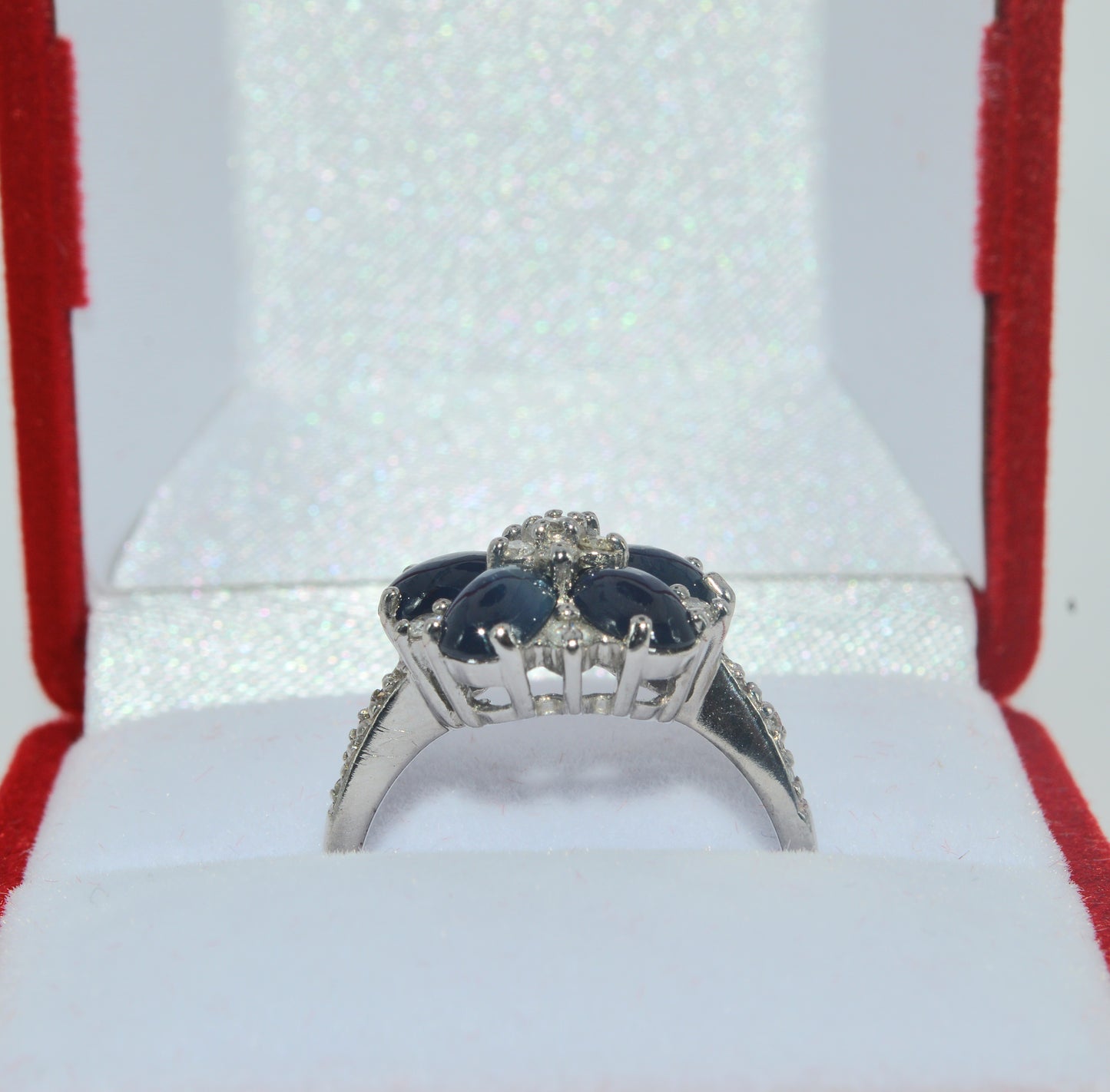 2005 - 9ct White Gold - Sapphire Cabochon & Diamond Cluster Ring upright