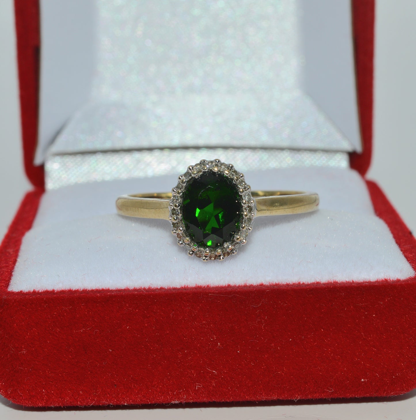 9ct Gold - Chrome Diopside & Diamond Cluster Ring front