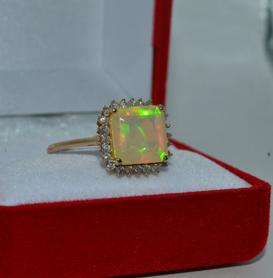 9ct Gold - Ethiopian Welo Opal & Diamond Cluster Ring right