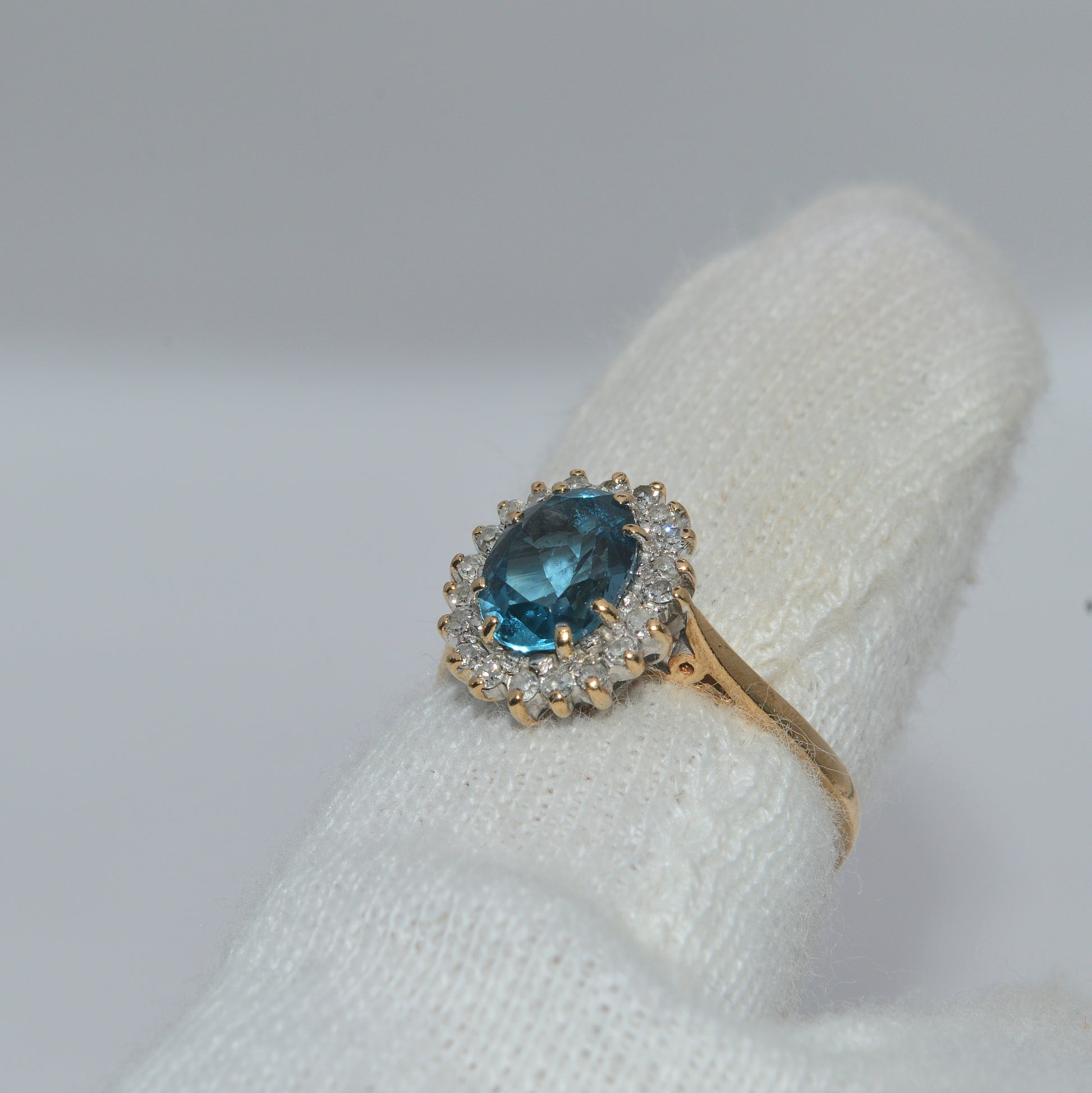 9ct Gold - Topaz & Diamond Cluster Ring finger left