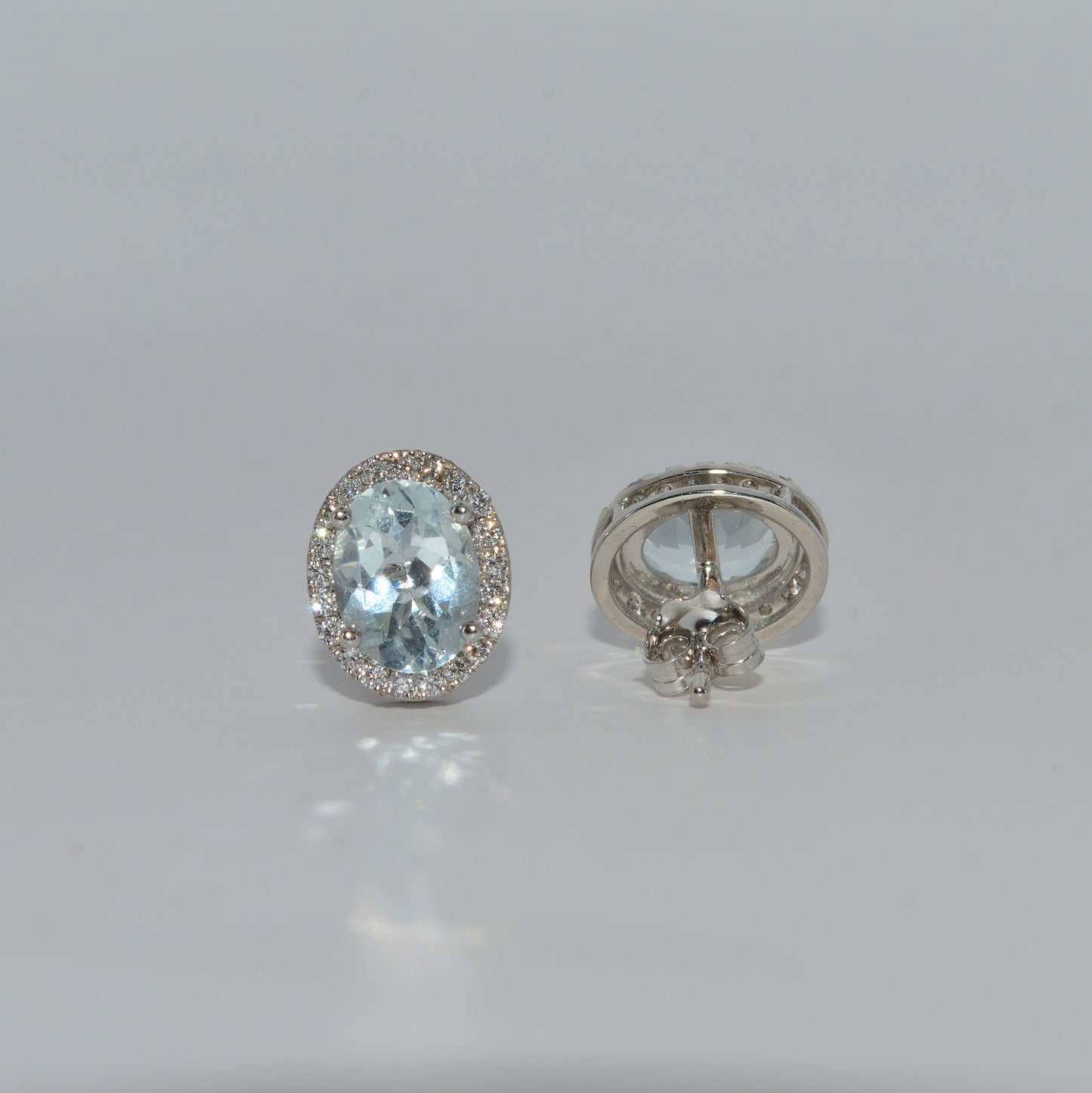 18ct White Gold - 2ct Aquamarine & Diamond Cluster Earrings rear