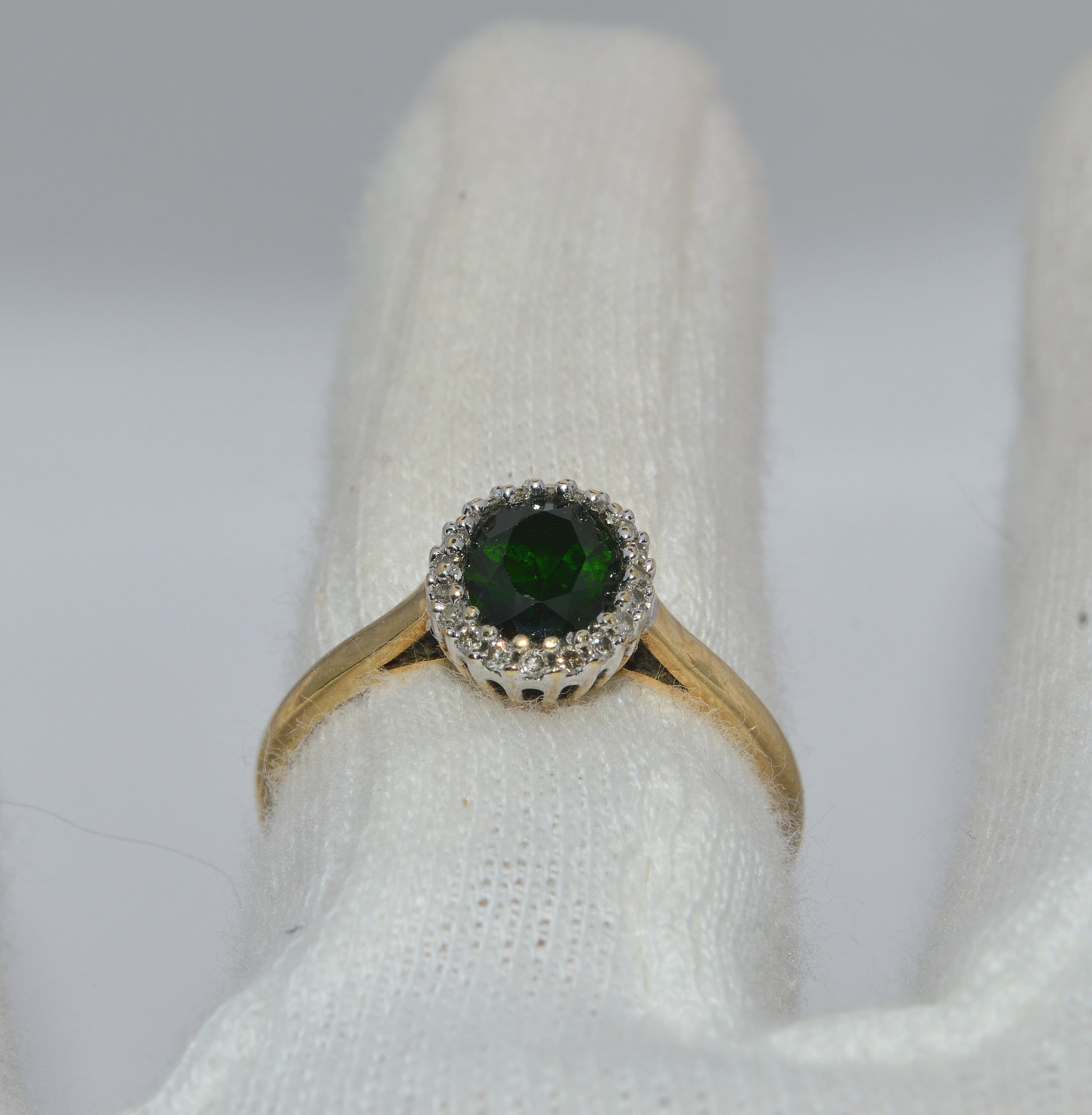 9ct Gold - Chrome Diopside & Diamond Cluster Ring finger rear on