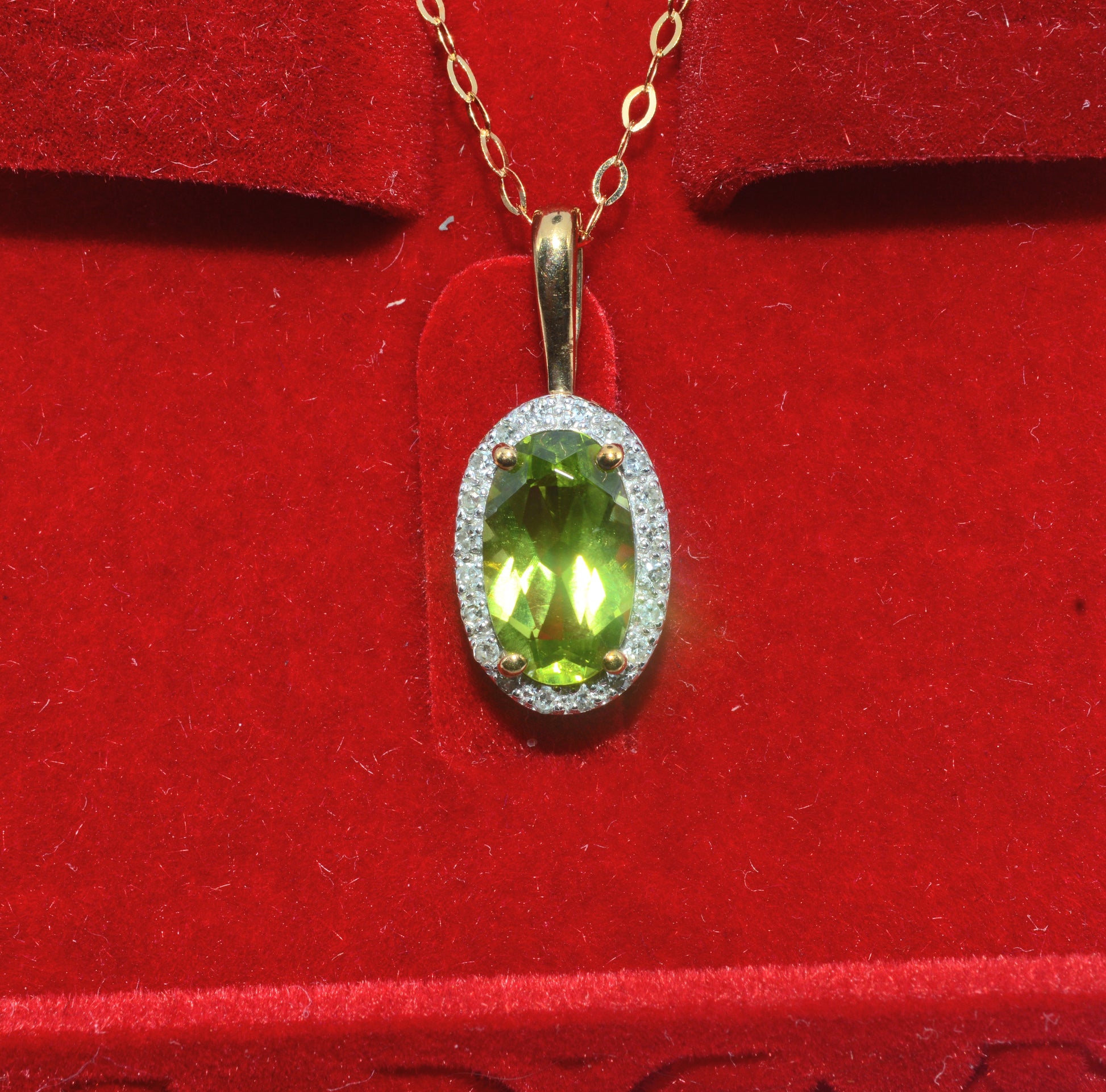 9ct Gold - Peridot & Diamond Necklace front 2