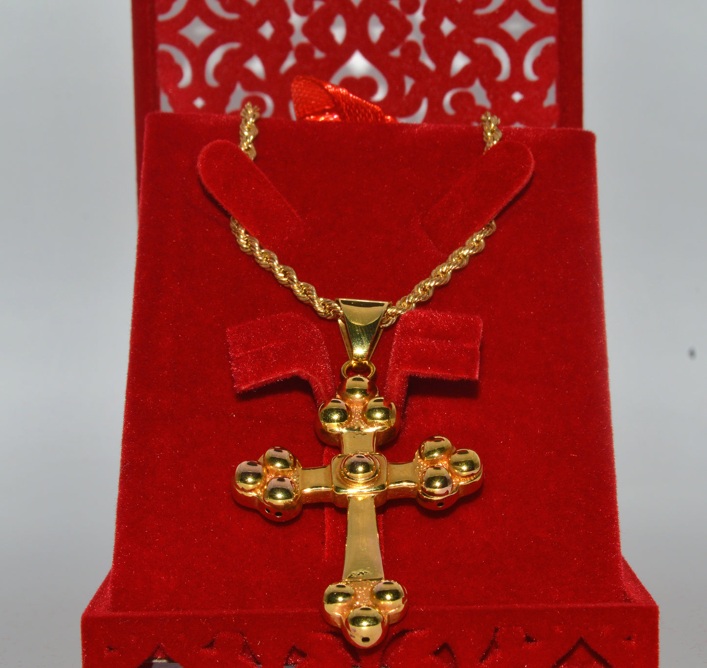 18ct Gold Cross Necklace front 2