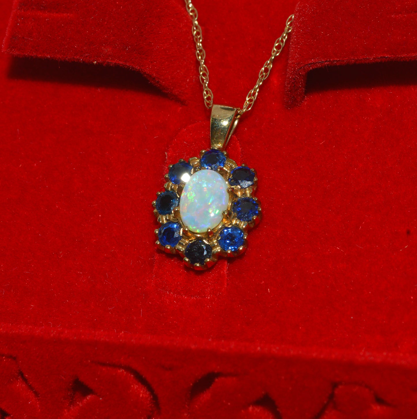 9ct Gold - Opal & Sapphire Cluster Necklace left