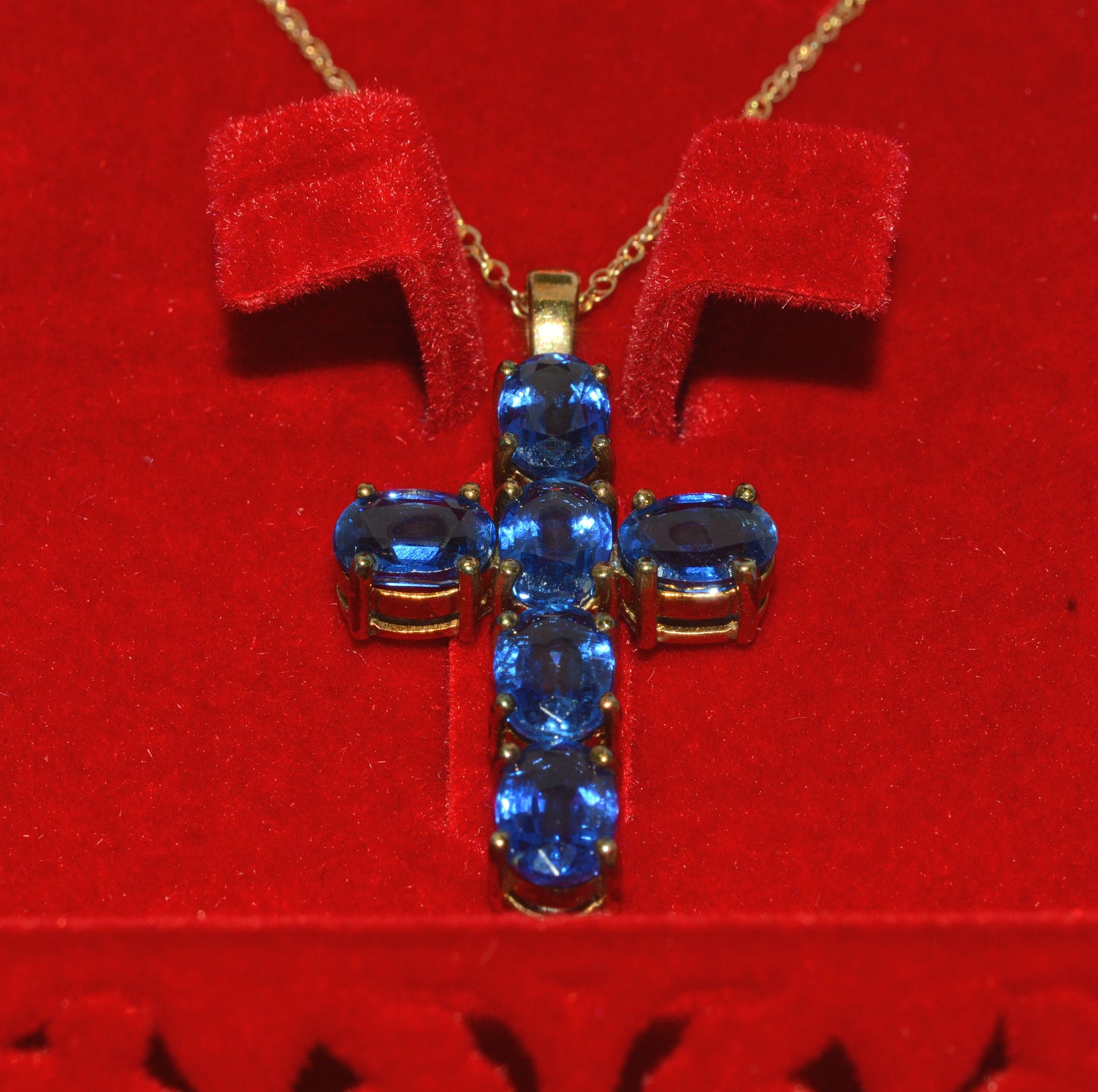 2007 - 9ct Gold - Kyanite Cross Necklace front 3