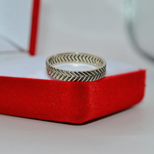 Sterling Silver - Chevron Ring front on box