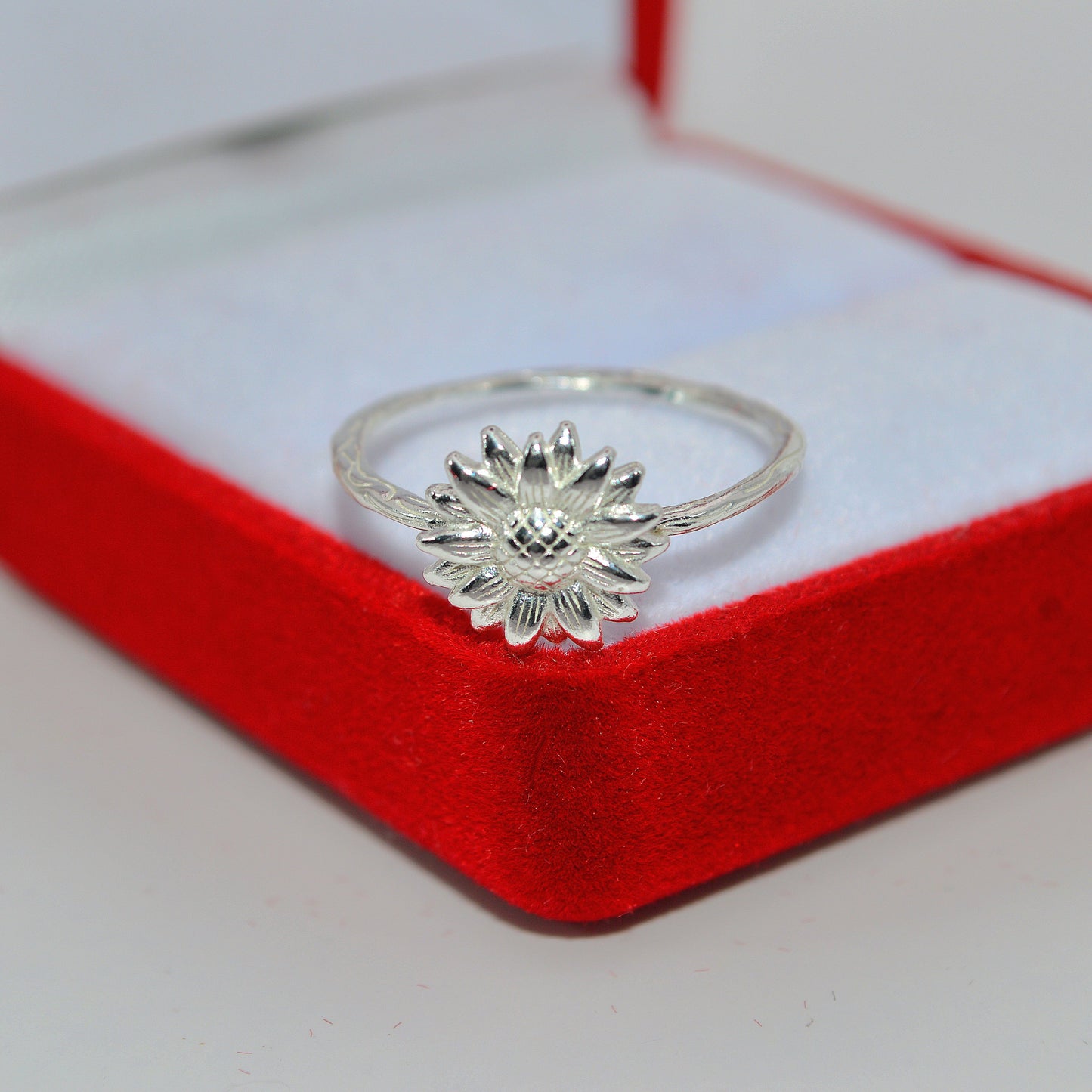 Sterling Silver - Flower Ring top front box