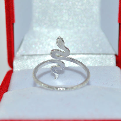 Sterling Silver - Serpent Ring rear on