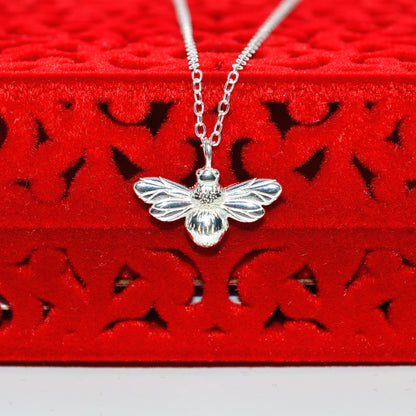 Sterling Silver - BumbleBee Necklace front close