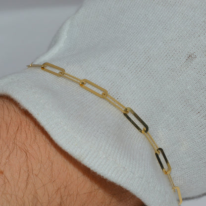 18ct Gold Paperclip Bracelet wrist 1