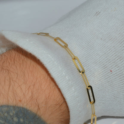 18ct Gold Paperclip Bracelet wrist 2