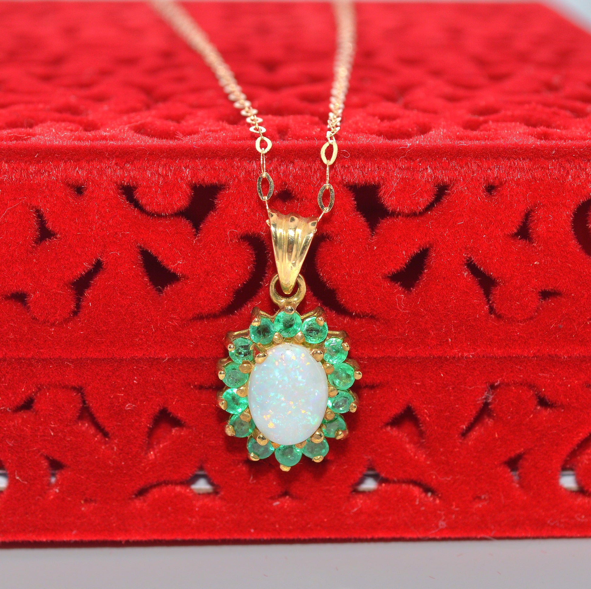 9ct Gold Opal & Emerald Necklace front