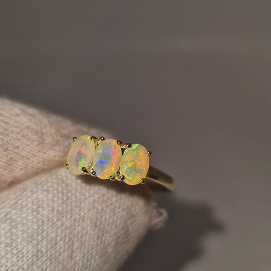 9ct Gold - Ethiopian Opal Trilogy Ring video