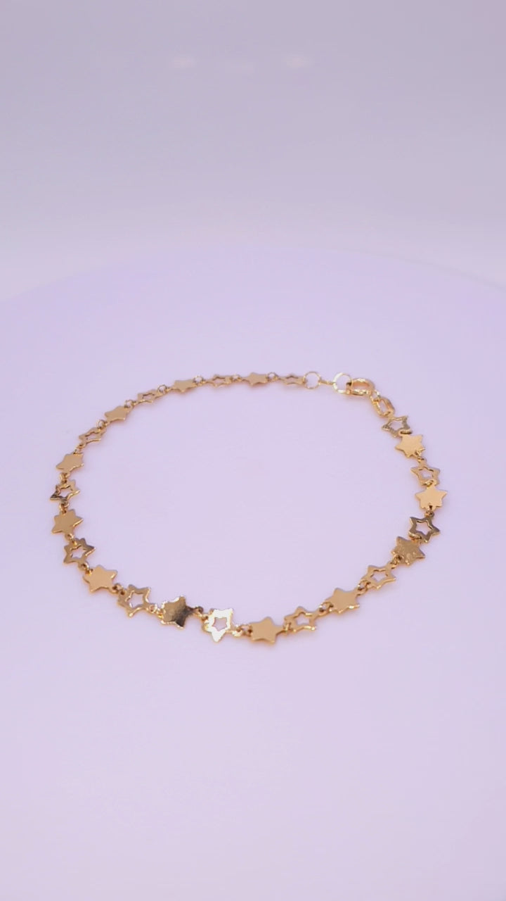 Solid 18ct Gold Women's You're a Star Bracelet, product video