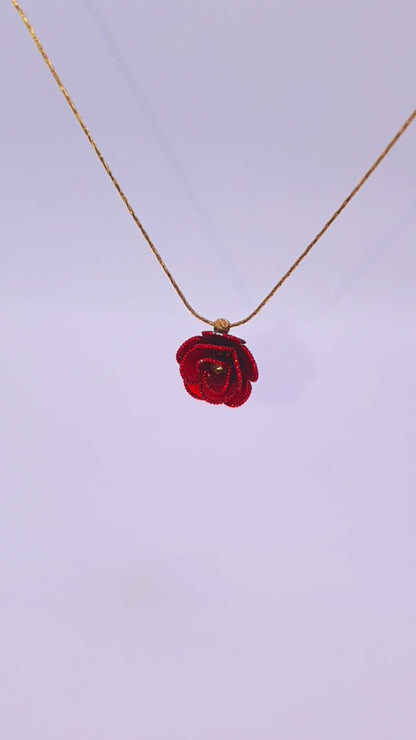 solid 18ct gold women's rose necklace, rotating video