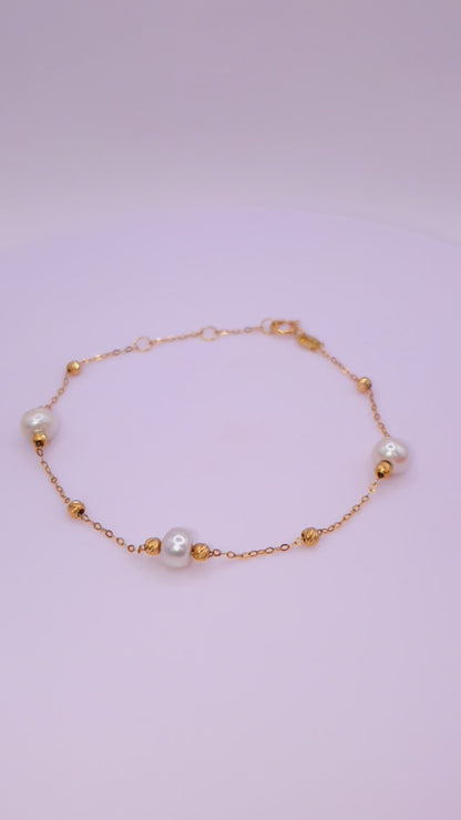 Gold Bead & Pearl Bracelet