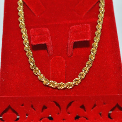 9ct Gold - Rope Chain front on