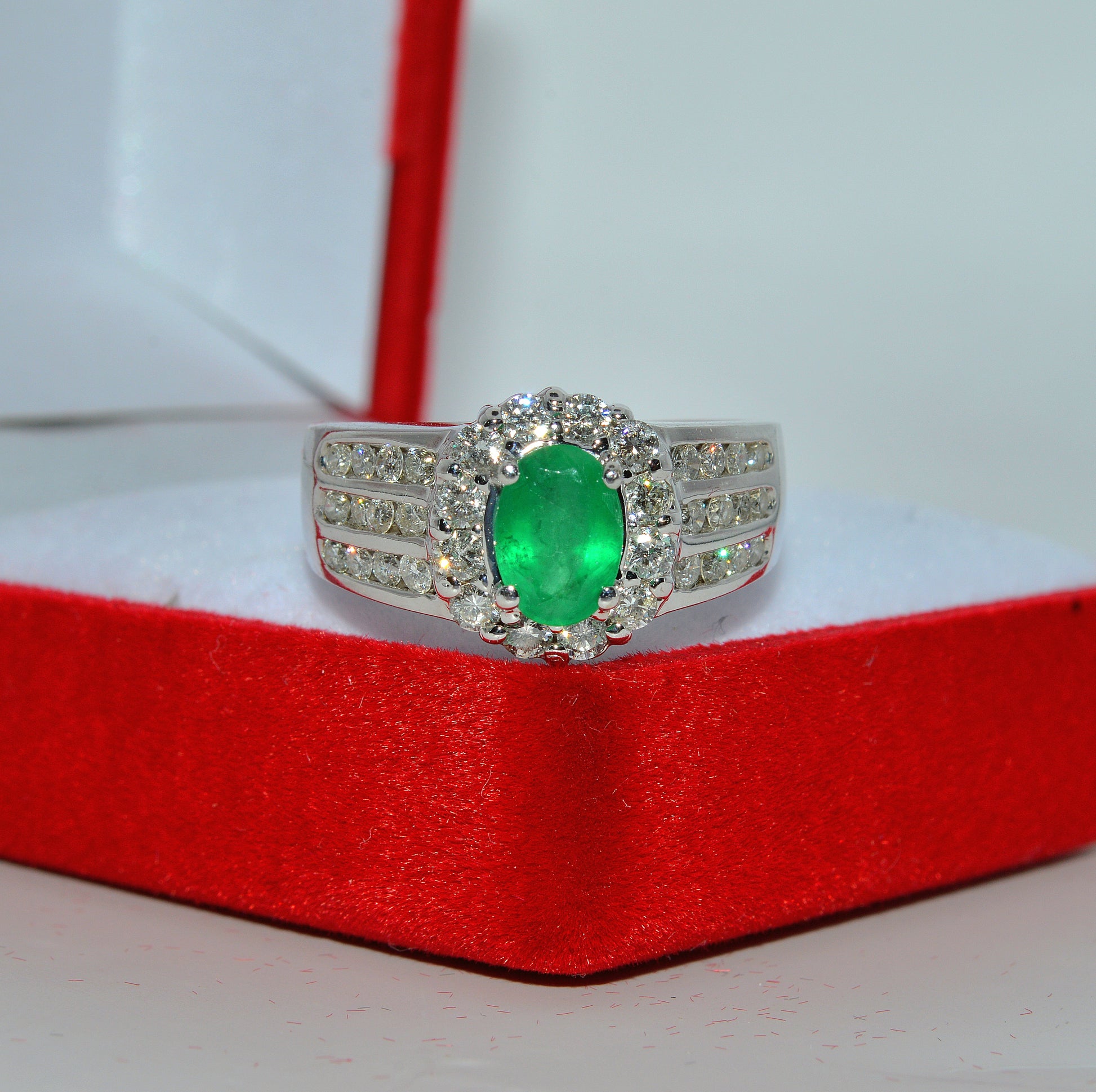 14ct Gold - Emerald & Diamond Statement Ring front on