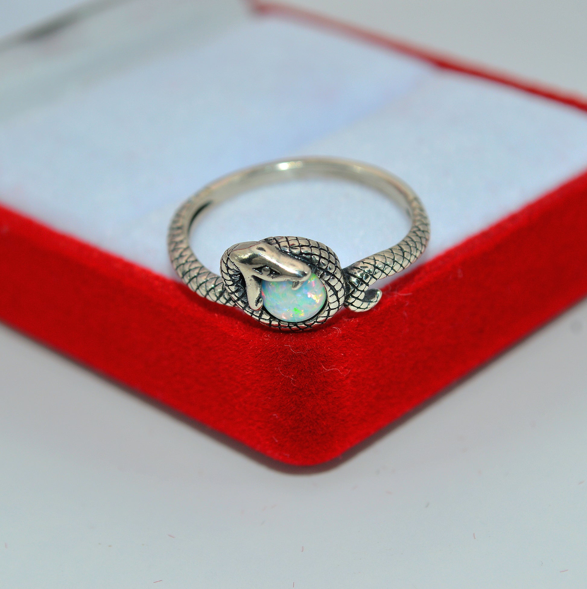 Sterling Silver - Snake Opal Ring close top down