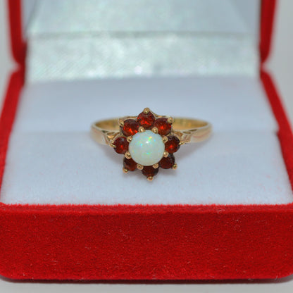 Vintage 1970 - 9ct Gold - Opal & Garnet Ring front on close